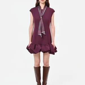 Abito bordeaux rosso con balza